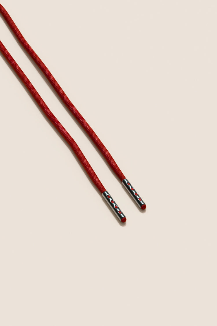 Senkels Cherry 2.5mm Round Waxed Shoelaces with Black Nickel Aglets