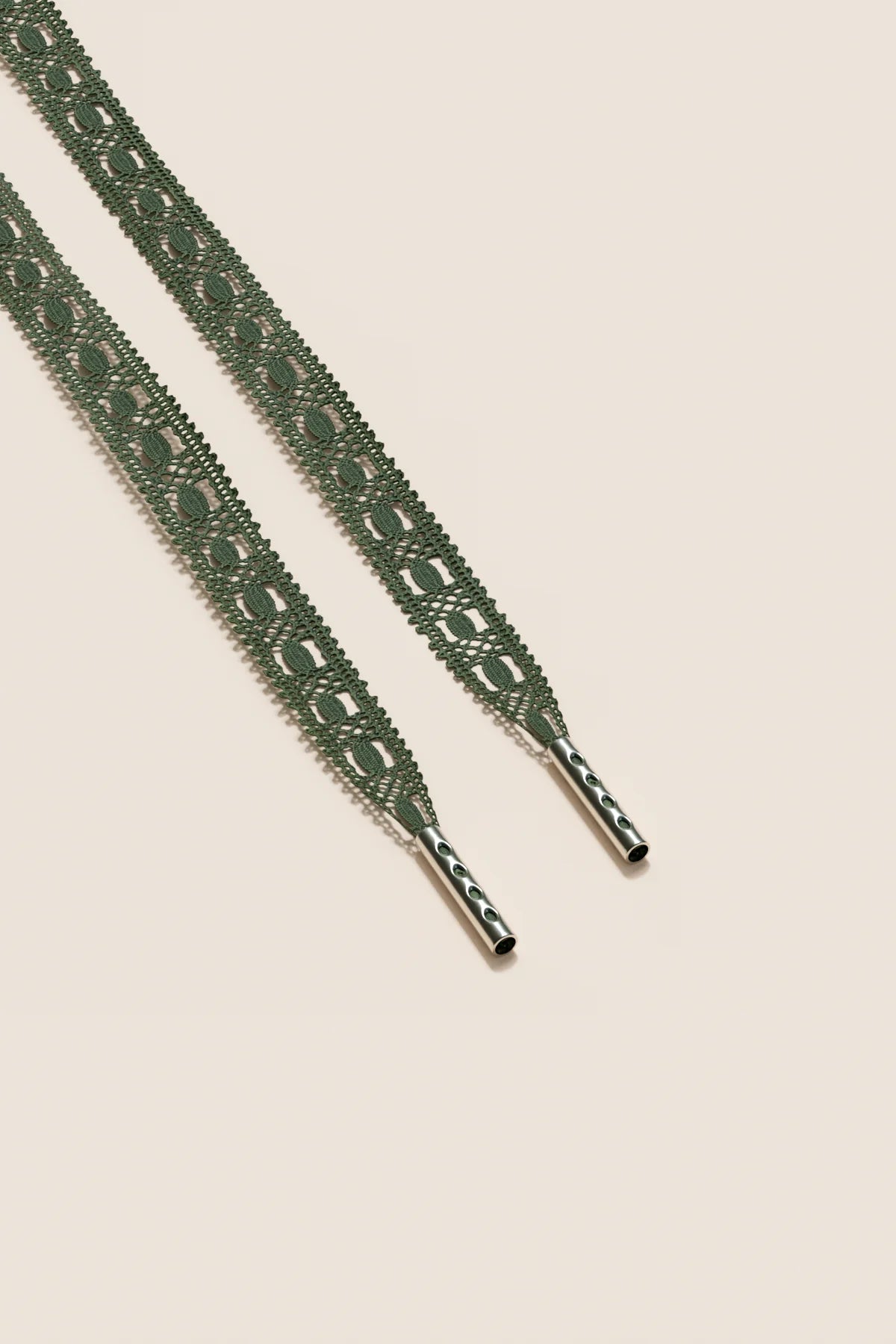 Senkels Hunter Green Crochet Shoelaces with Nickel Aglets
